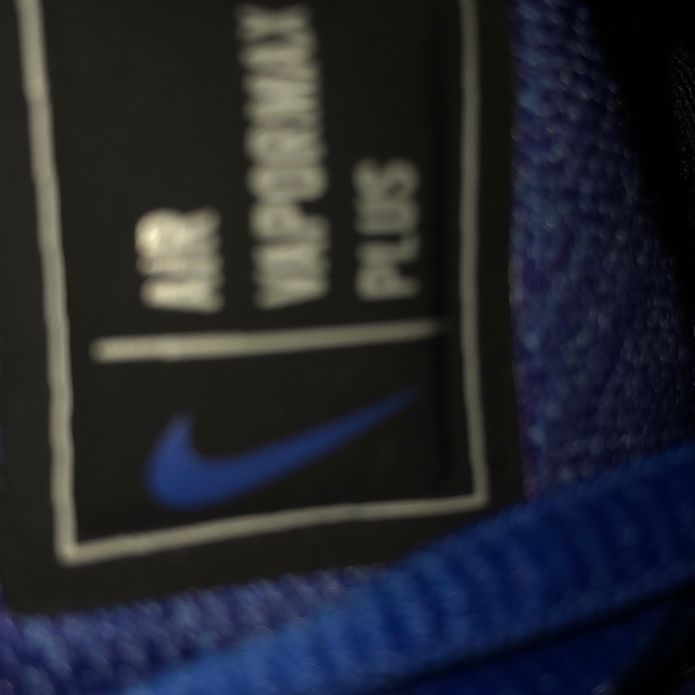 Meet your Posher, Elijh